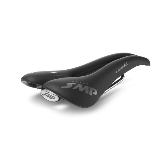 WELL Black Saddle